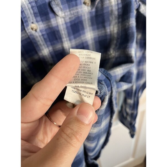 Toad & Co Indigo Flannel LS Shirt Slim Mens Size S Camping Outdoor Gorpcore - Picture 6 of 9